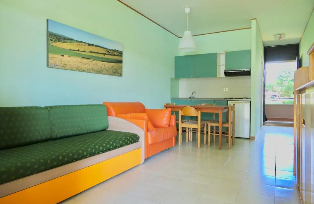 Isa-Studio 3 Beds In Residence With Swimming-Pool Bed And Bath Linen Included-1