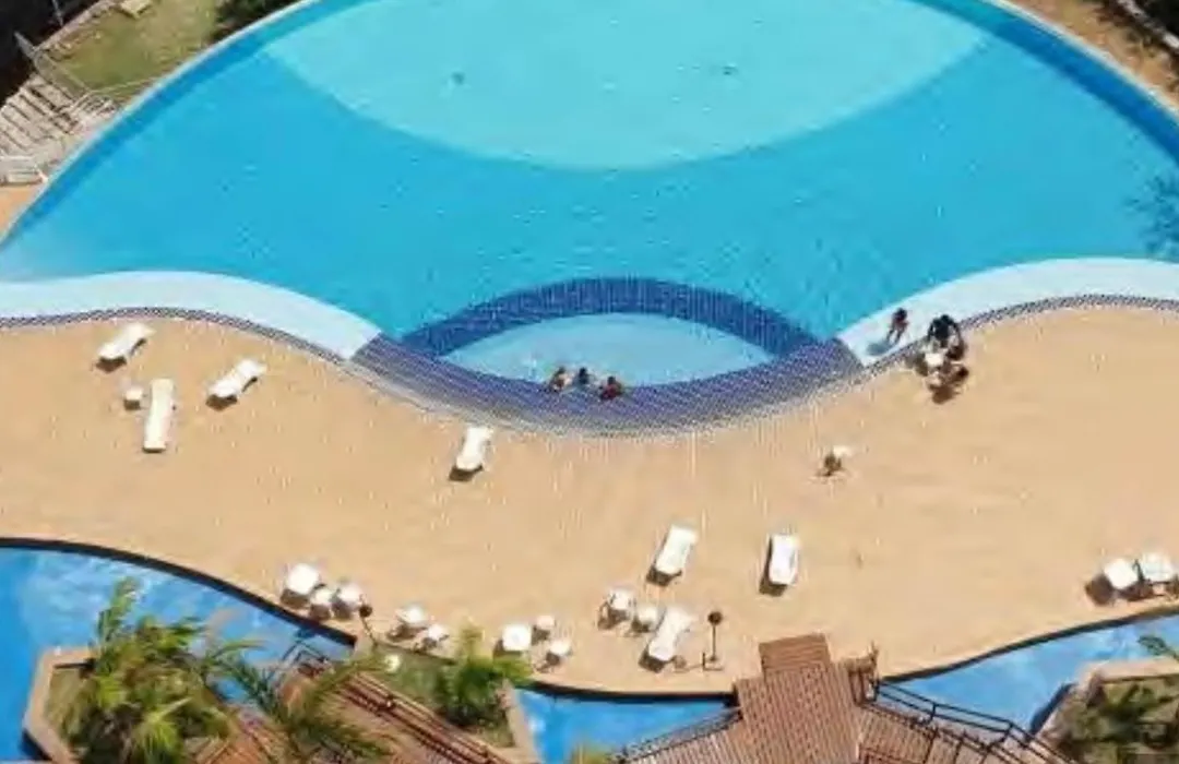 Tropical Executive E Residence Hotel-1