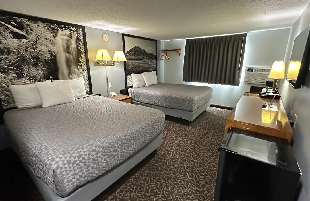 Yankton Inn-1