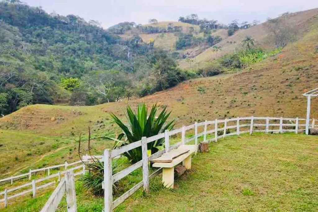 Sitio Cachoeira da Gomeira-1
