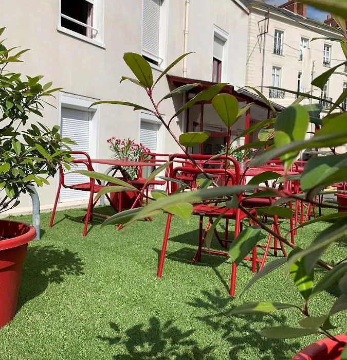 Logis Hotel Chateaubriand-1