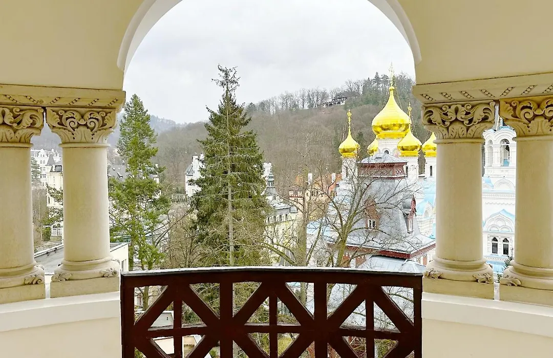 Spa Hotel Villa Smetana-1