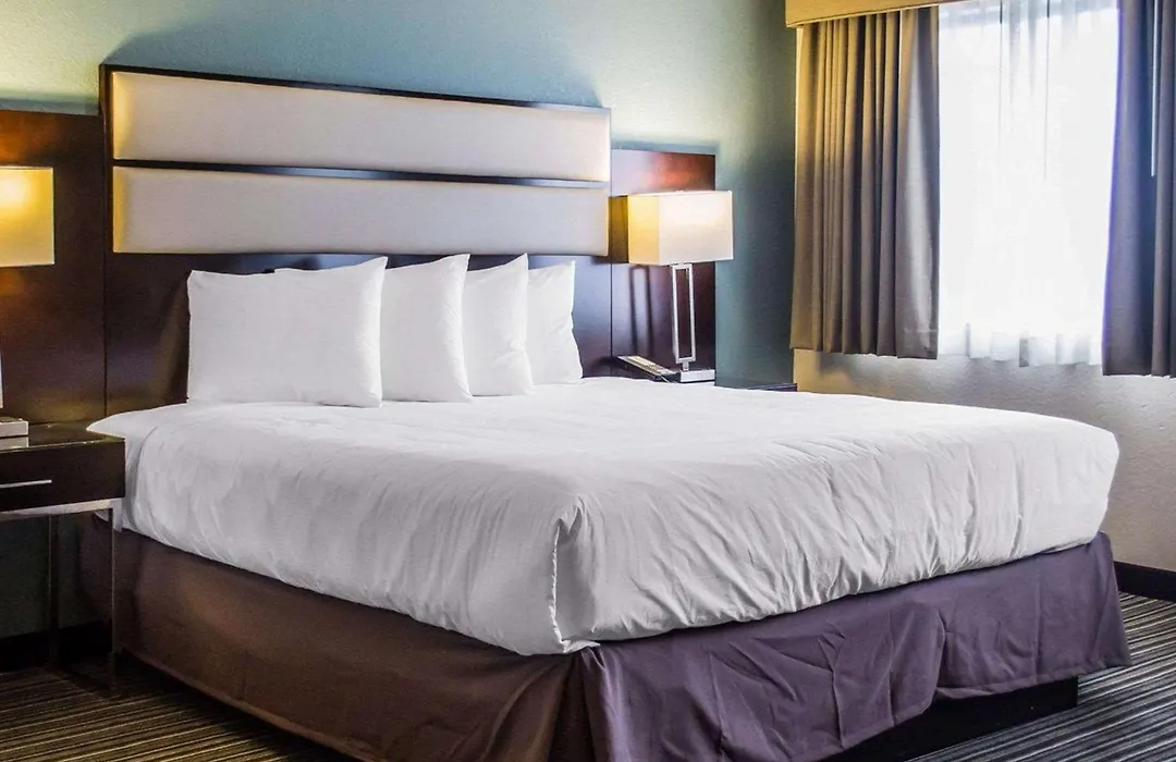 Quality Inn Streetsboro - Kent-1