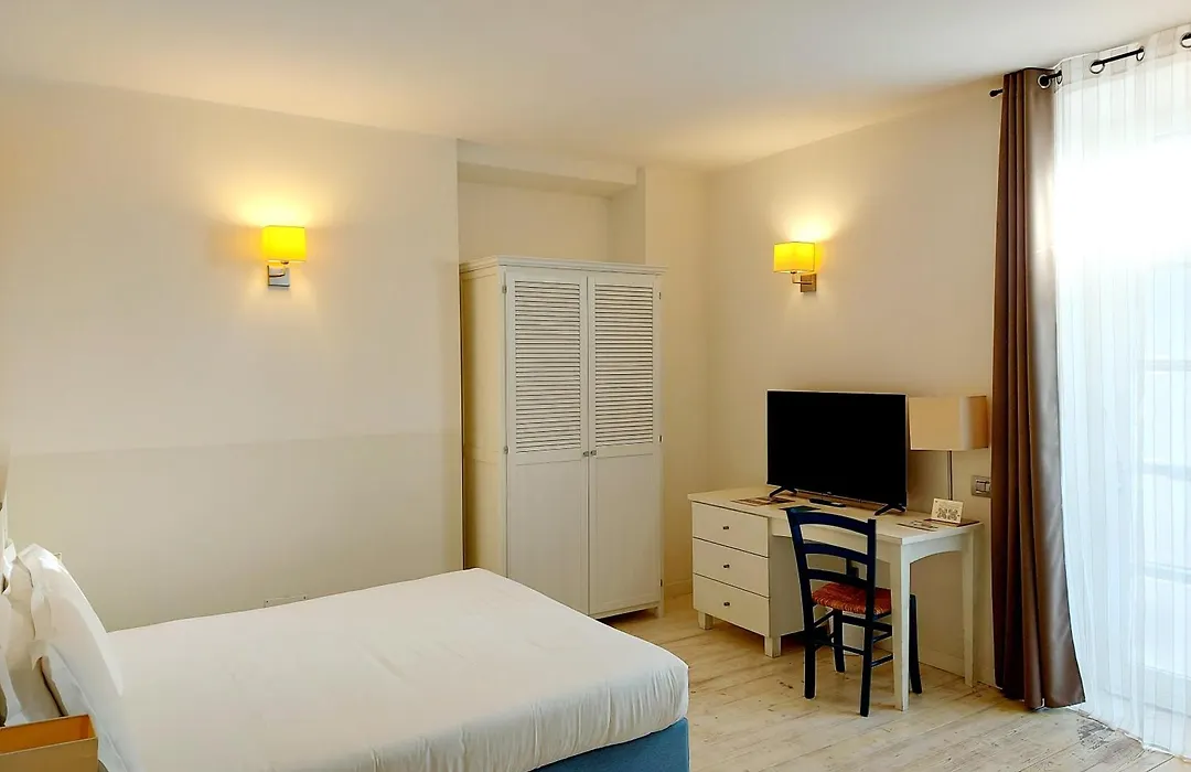 Hotel La Villa Del Mare-1