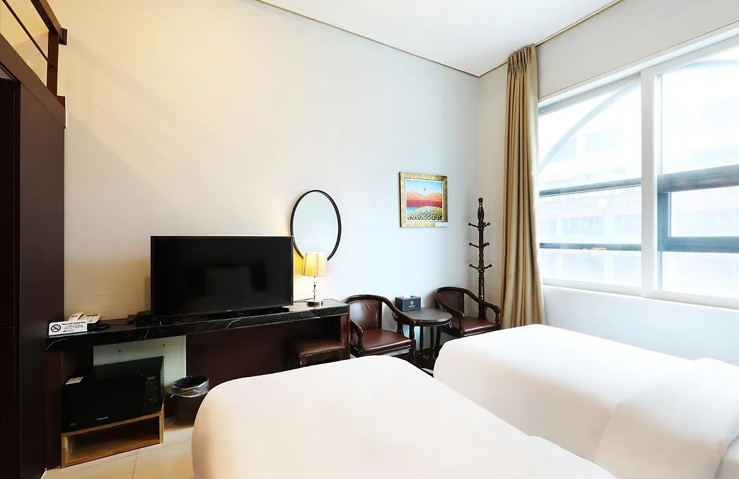 Intercity Seoul Hotel-1
