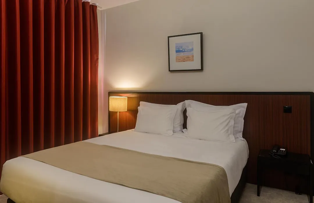Hotel Torre Mar-1