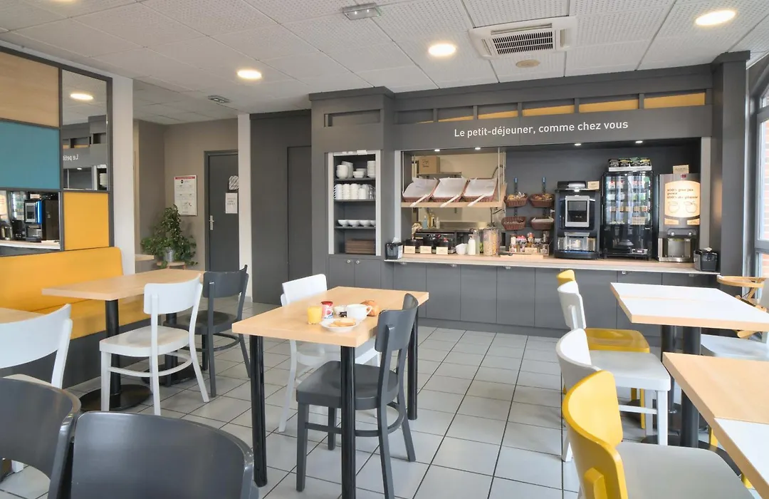 B&B HOTEL Dreux Centre-1