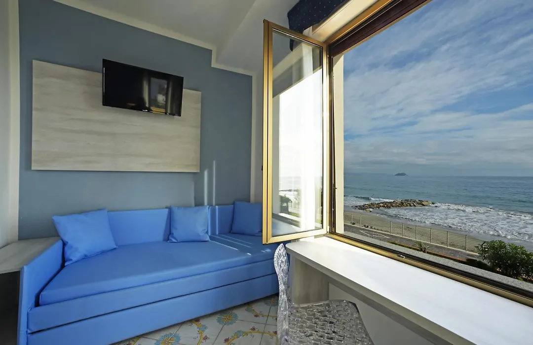 Hotel Delfino-1