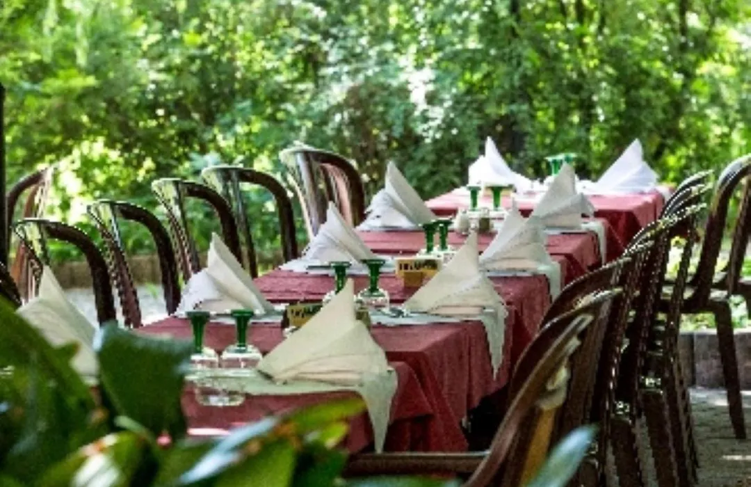 Hotel Restaurant Le Pavillon-1