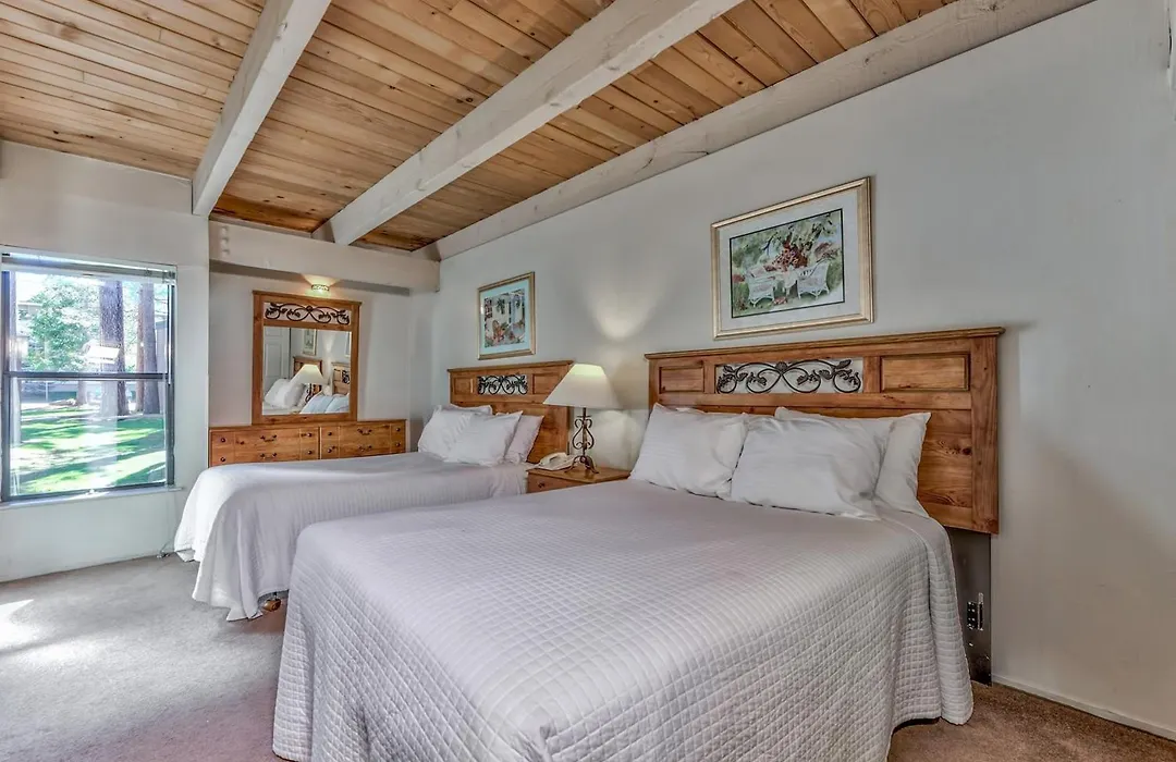 Aston Lakeland Village Beach & Mountain Resort-1