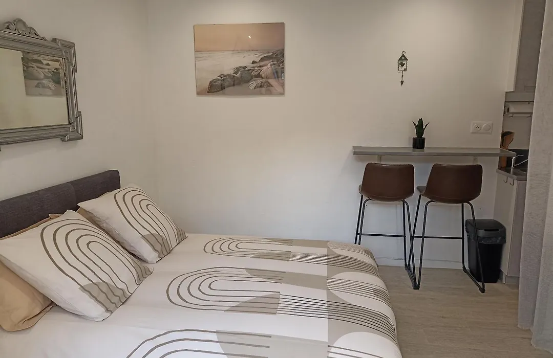 LE CHABASSOLE CHAMBRES D'HÔTES - Massages - Jacuzzi - Sauna - GORGES DU VERDON-1