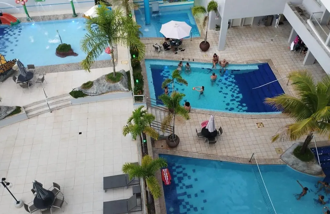 Rio Quente-GO SERRA PARK com 2 camas de casal-1