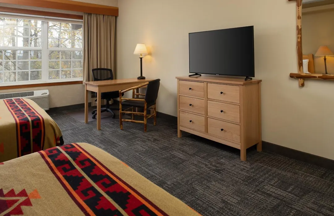 Heathman Lodge-1