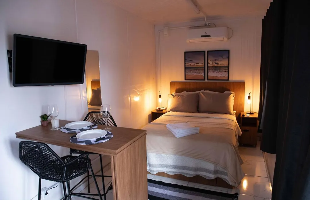 Container Guest House-1