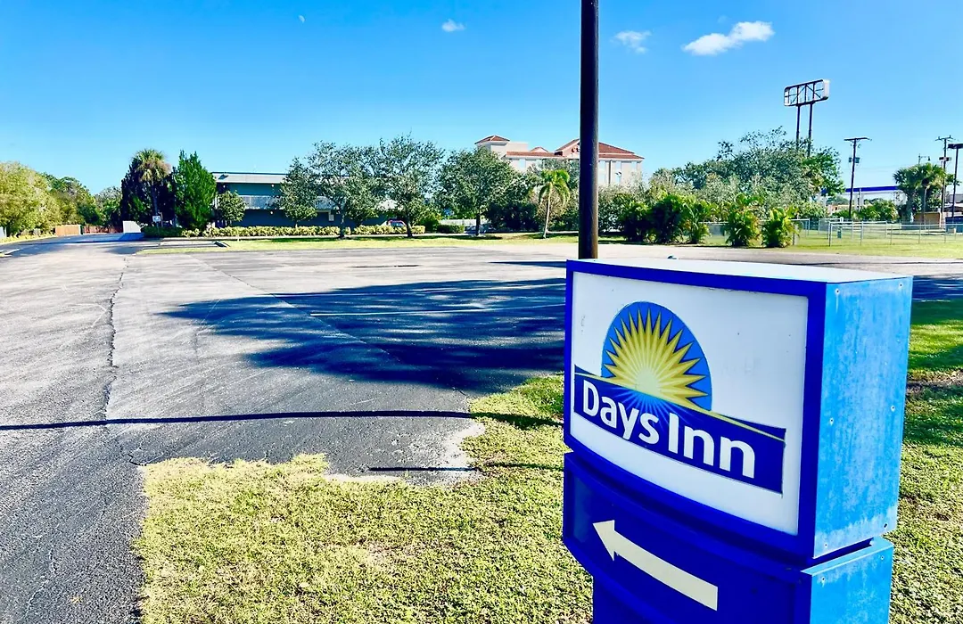 Days Inn By Wyndham Melbourne-1