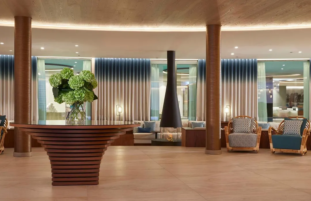 Infinity Hotel & Conference Resort Munich-1