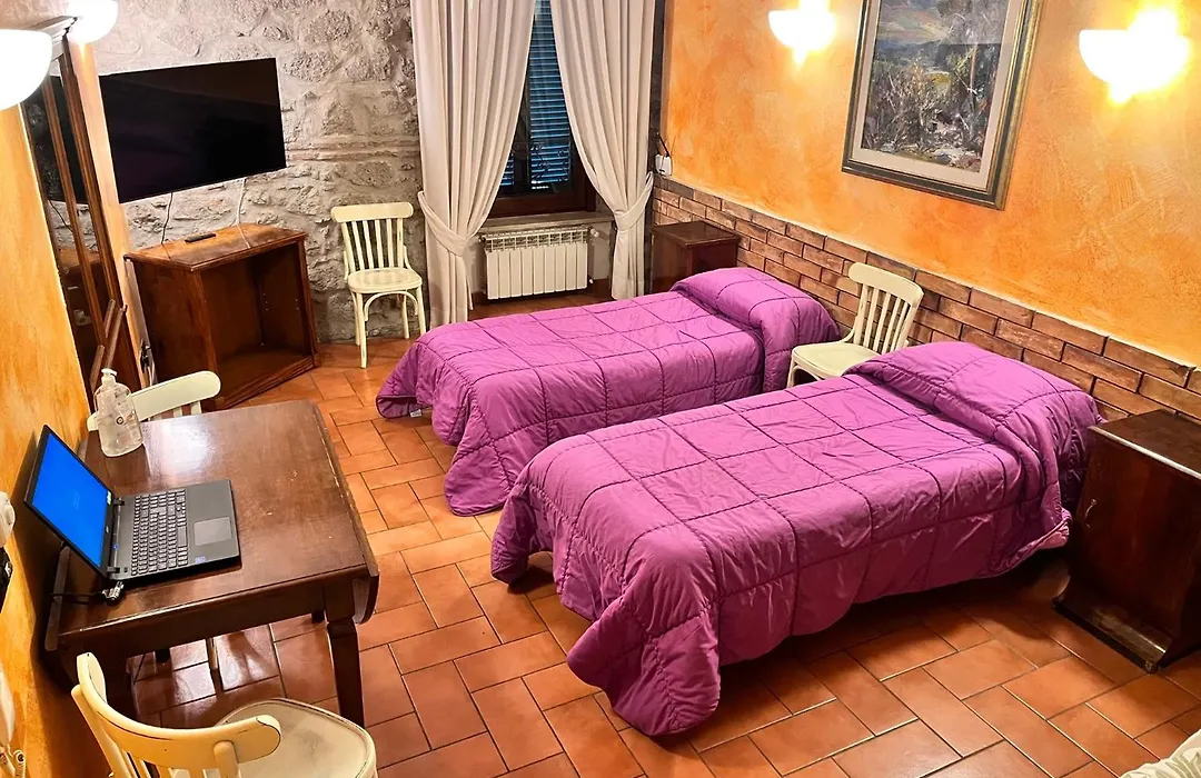 Albergo Diffuso Locanda Specchio Di Diana-1