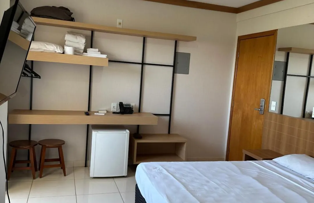 Suite Caldas Novas - Golden Dolphin Grand Hotel-1