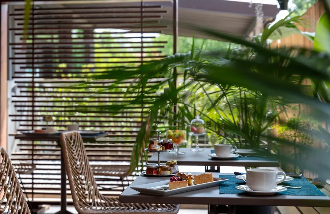 Elizabeth Lifestyle Hotel-1