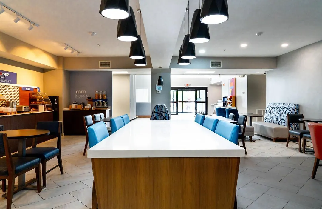 Holiday Inn Express & Suites Hiawassee By Ihg-1