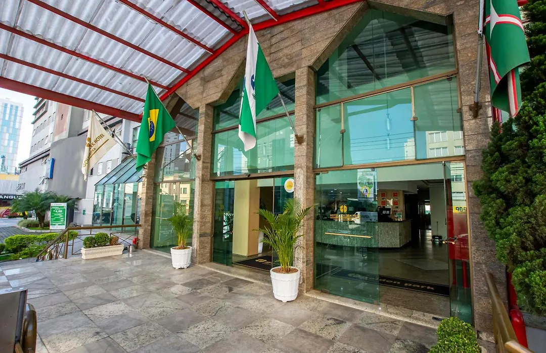 Hotel Golden Park Curitiba By Nacional Inn-1