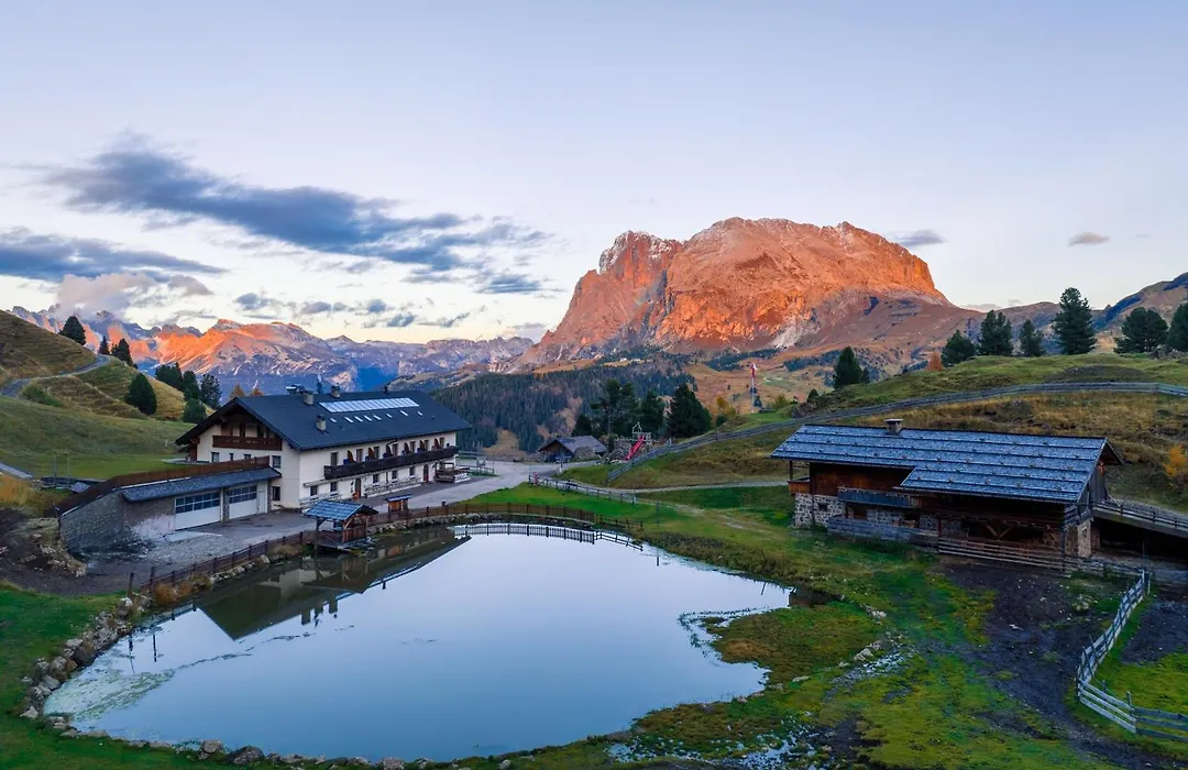 Mahlknechthuette Seiseralm-1