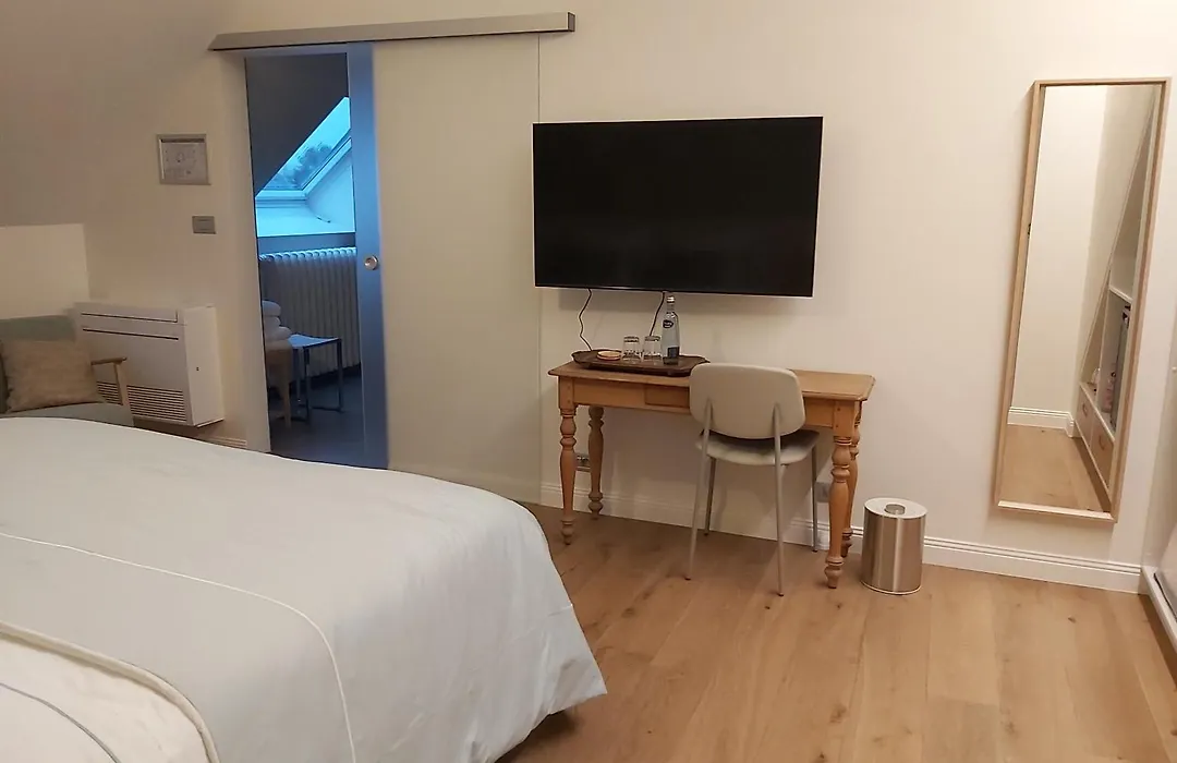 B&B Asmara-1