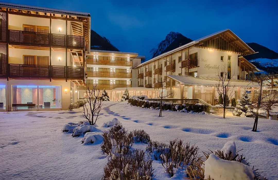 Hotel Alpenblick-1