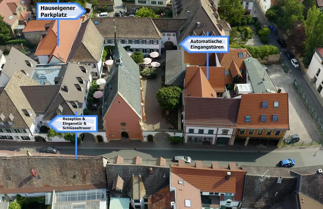 Hotel&Café Ritter von Böhl-1