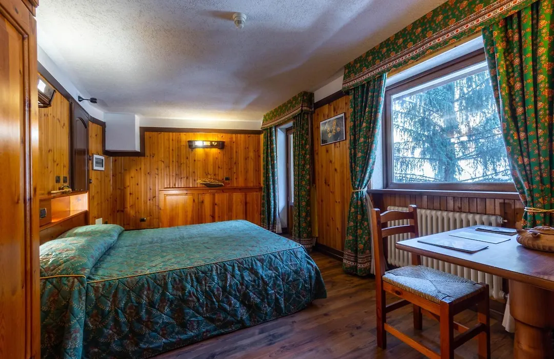 Hotel Bouton D'Or - Cogne-1