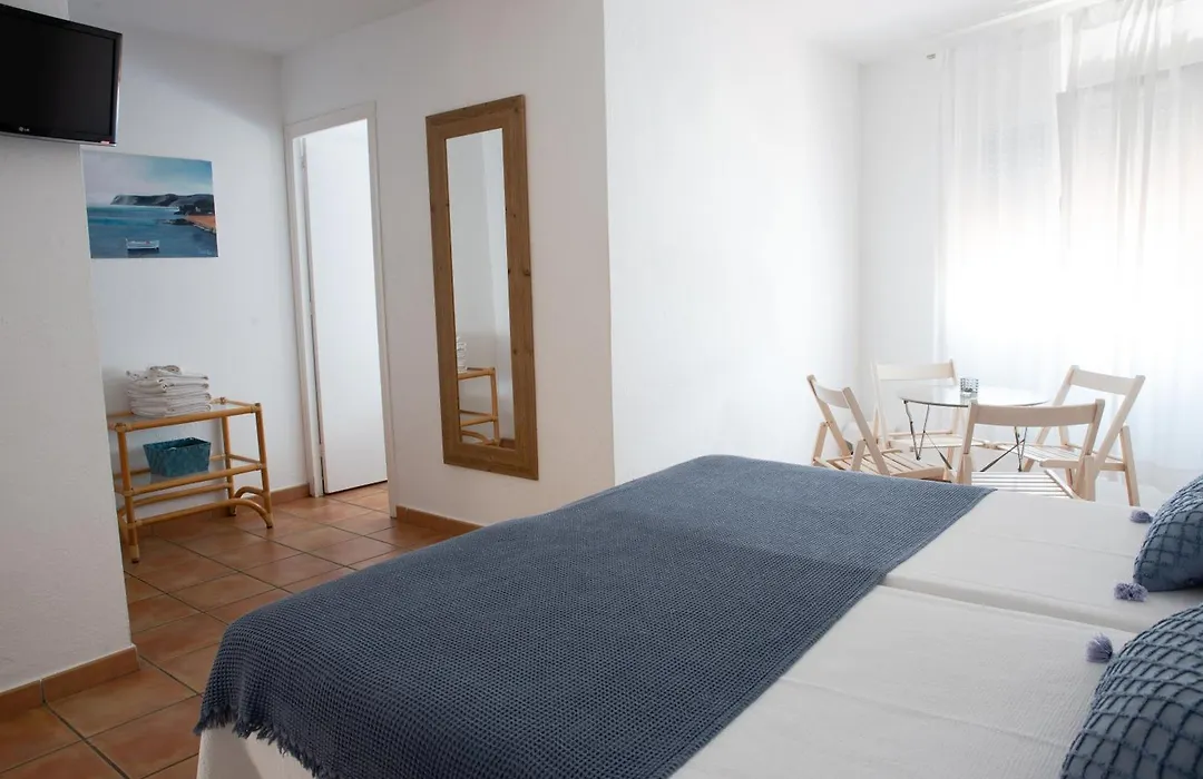 Hostal El Ranxo-1