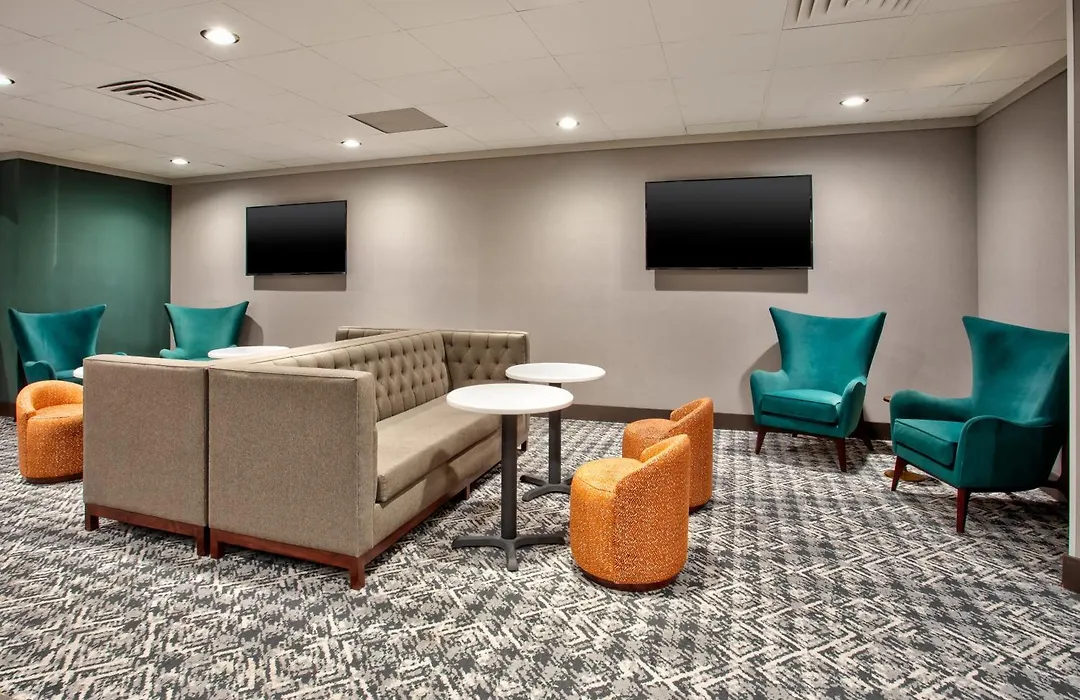 Doubletree By Hilton Lansing-1