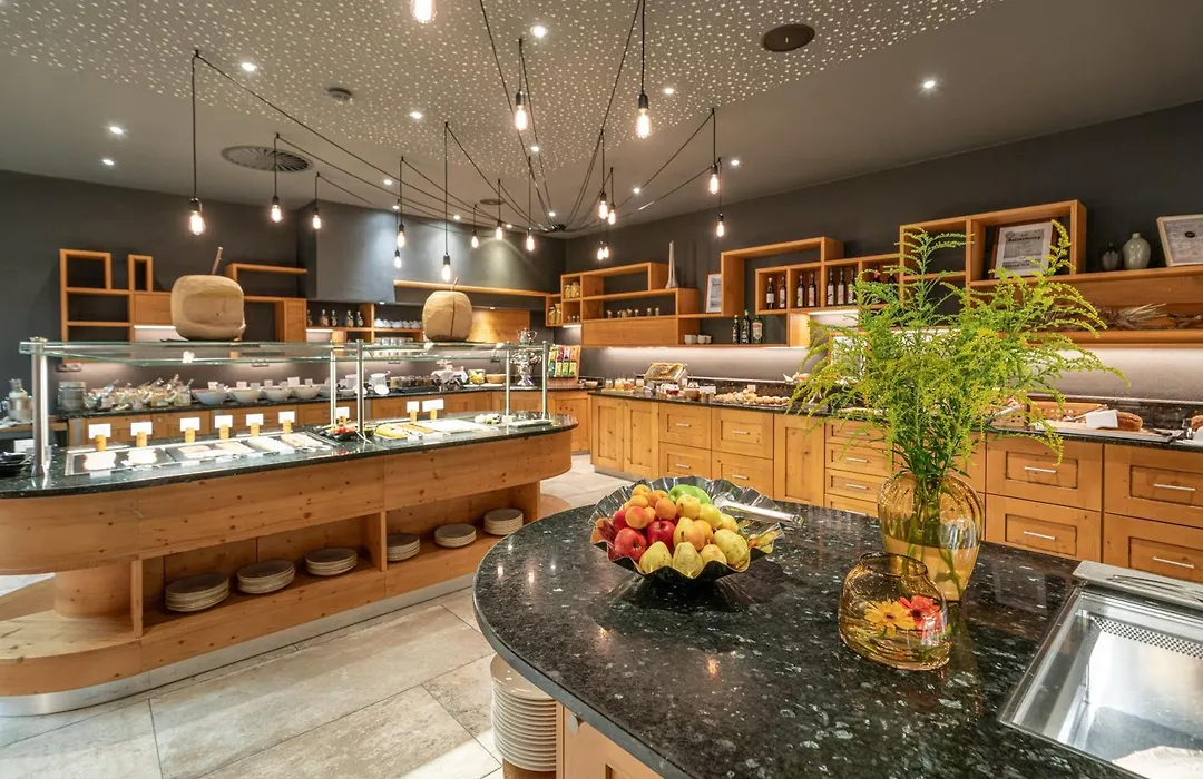 Bergland Design- Und Wellnesshotel-1