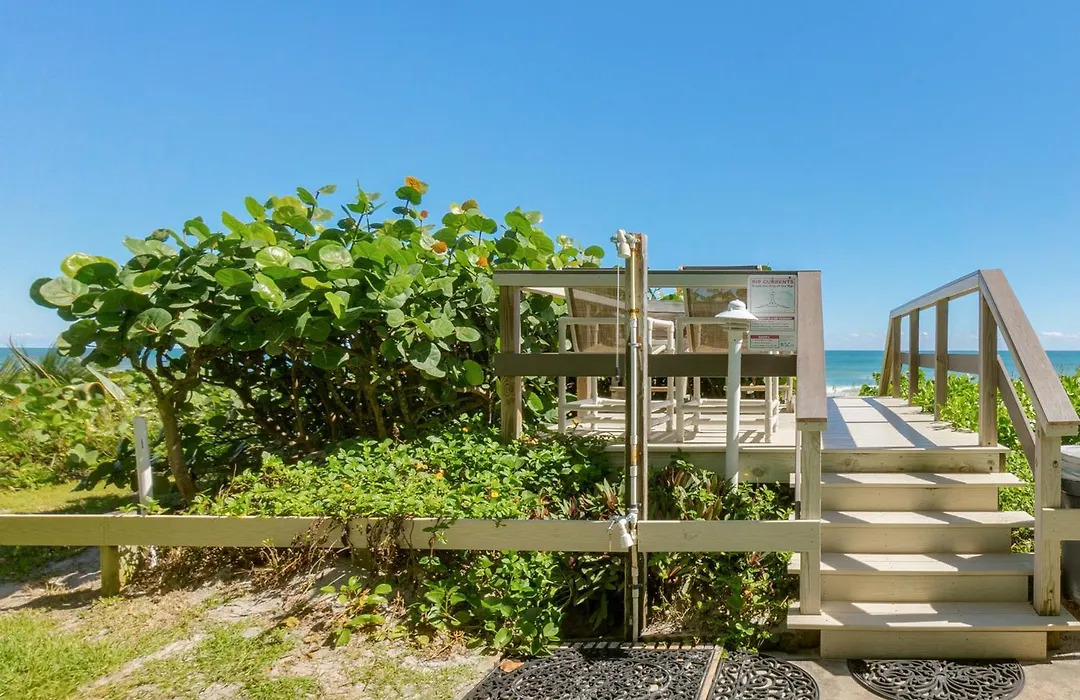 Tuckaway Shores Resort-1