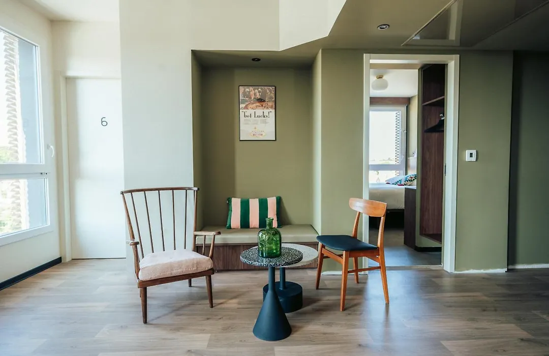 JOST Hotel Montpellier Centre St Roch-1