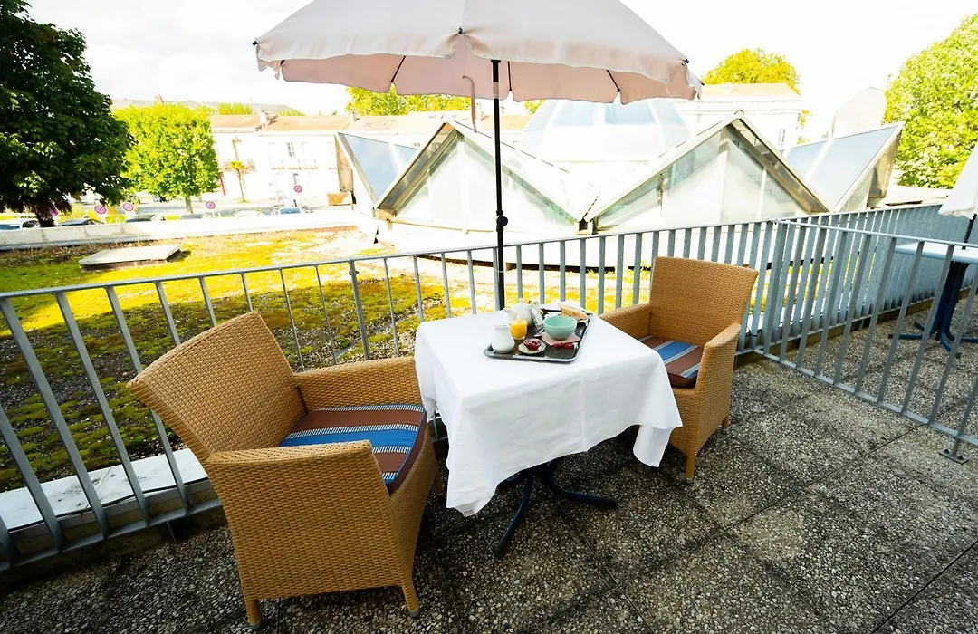 Hôtel&Restaurant des Remparts-1