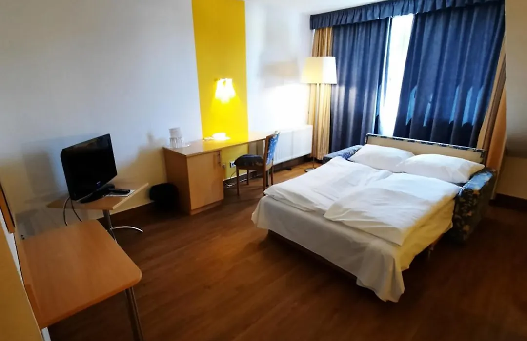 Hotel am Markt Garni - Aegidienberg-1