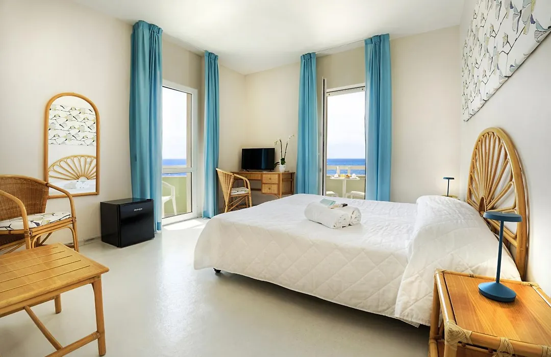 Hotel Mida-1
