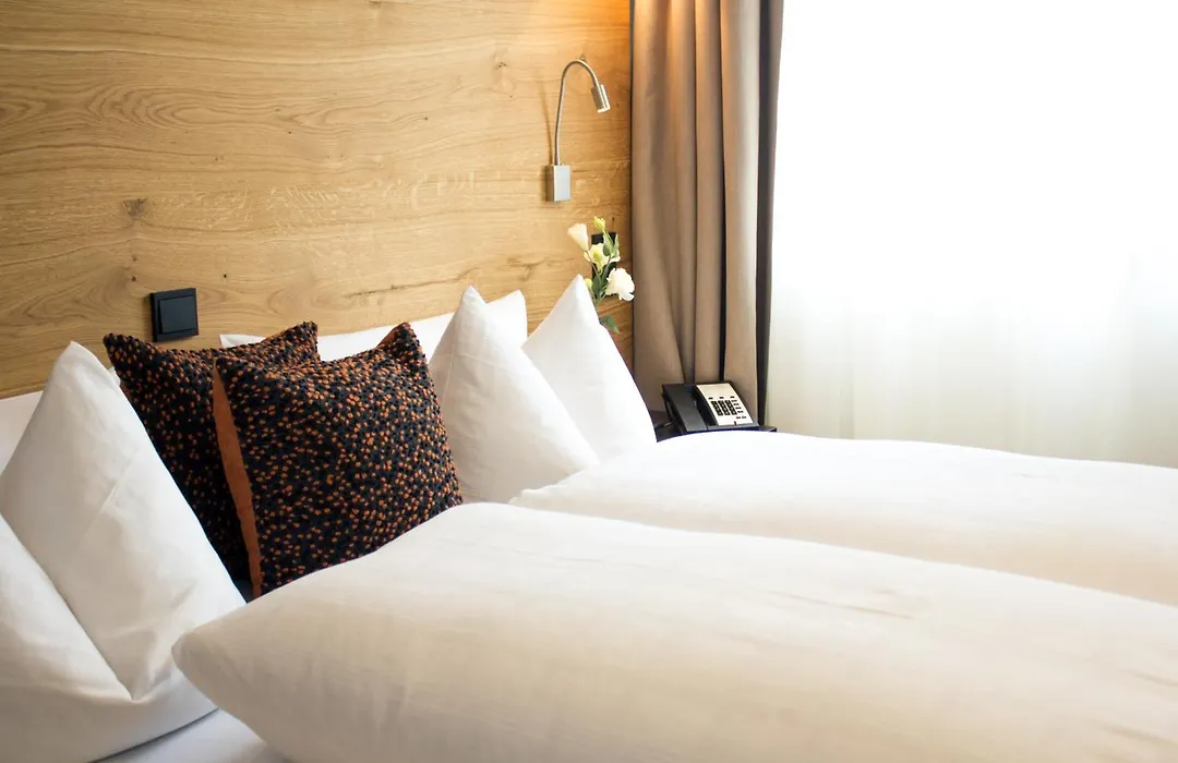 Hotel Montfort - Inklusive Sommerkarte Premium-1