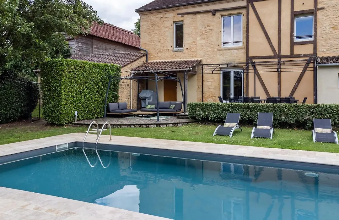 Le Clos Vallis-1