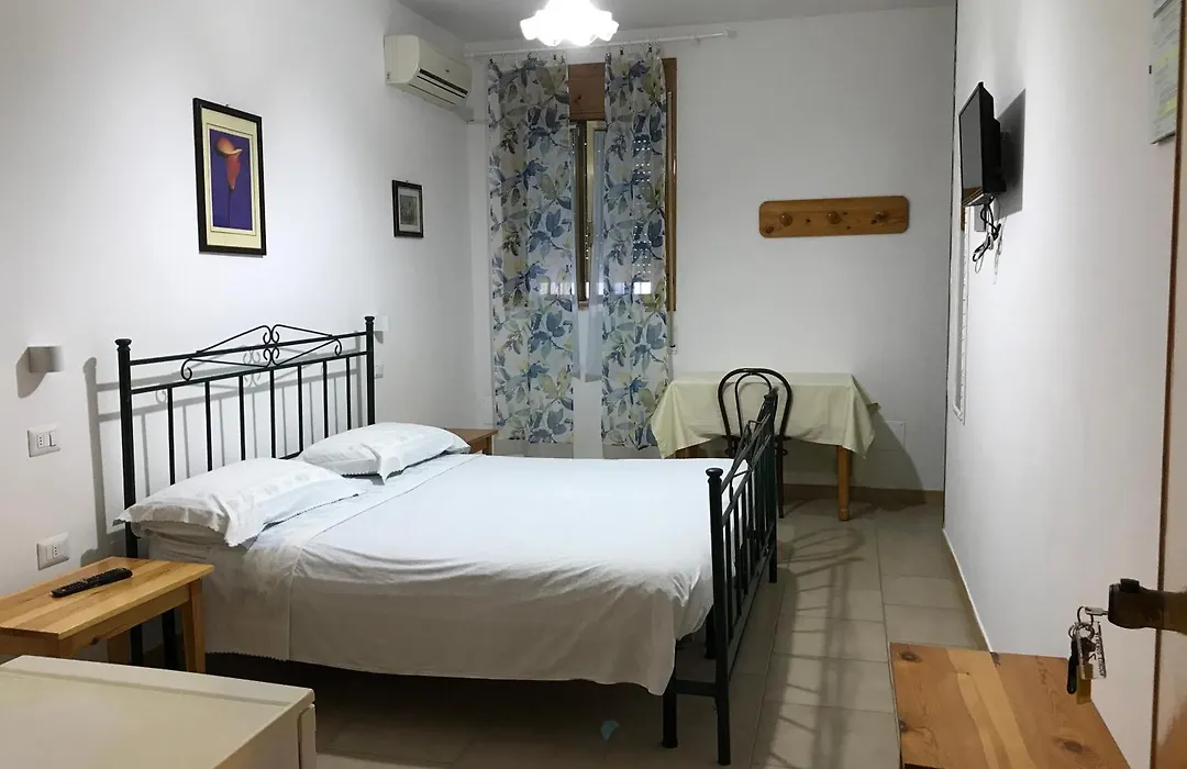 Albergo Europa-1