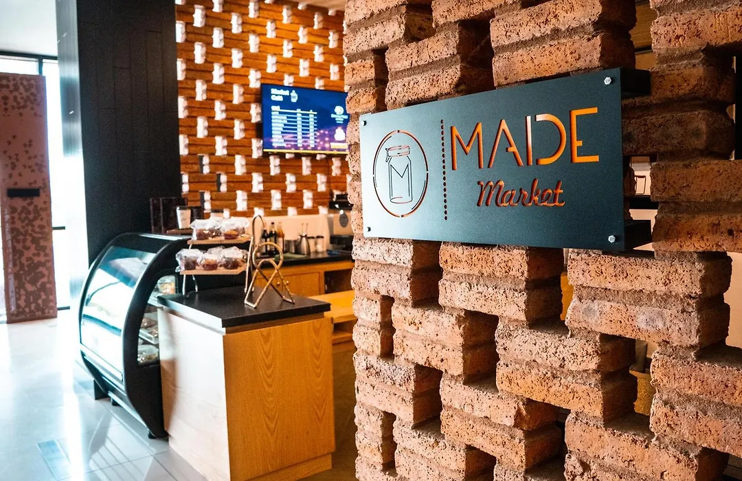 Doubletree By Hilton Celaya-1