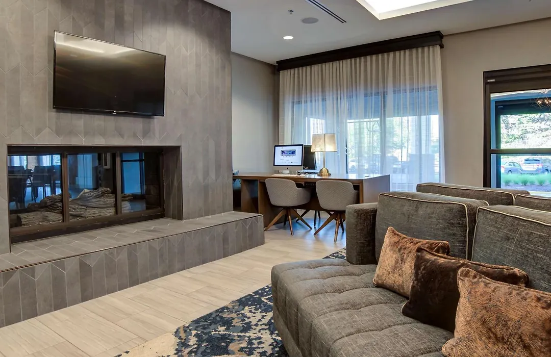 Doubletree By Hilton Harrisonburg-1