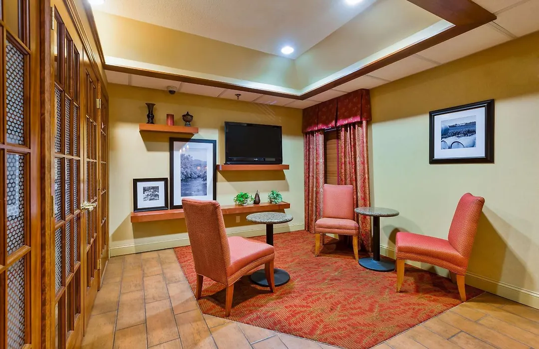 Hampton Inn Marion-1