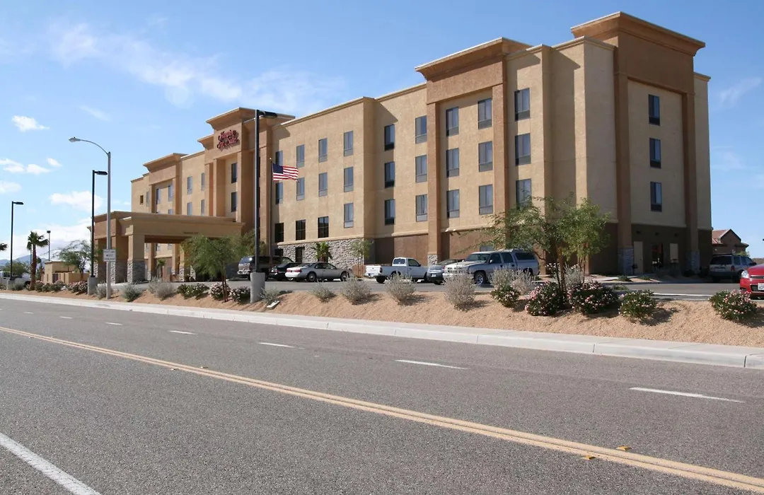 Hampton Inn And Suites Barstow-1