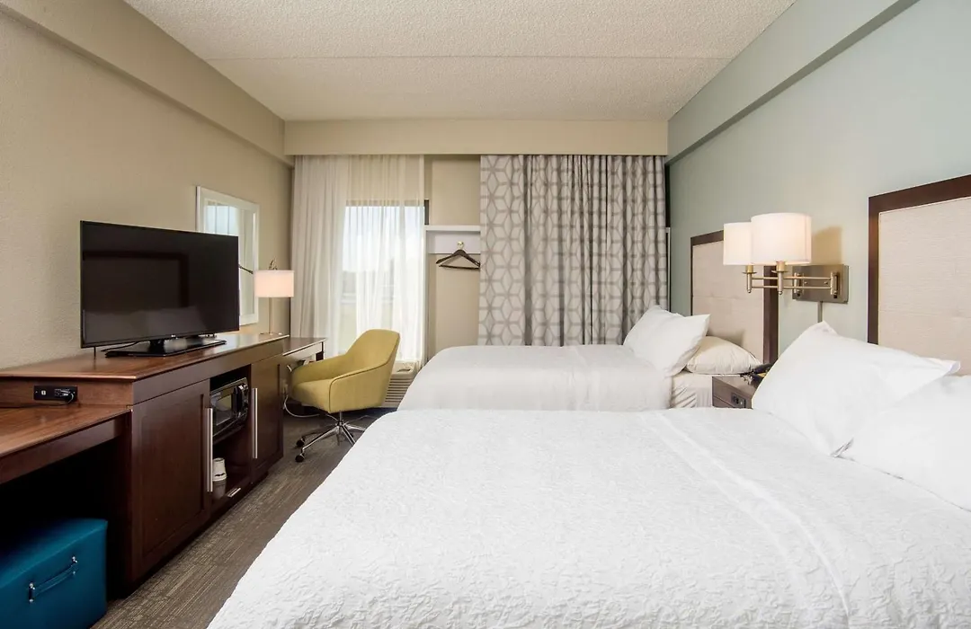 Hampton Inn Joplin-1
