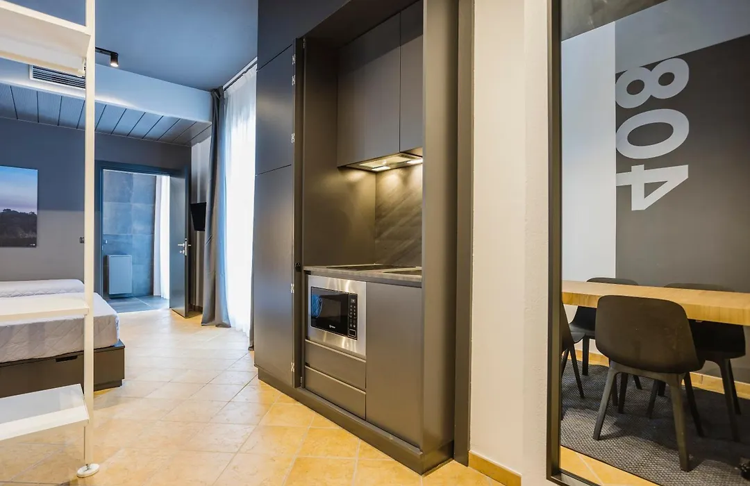 Residence 9 Line-1