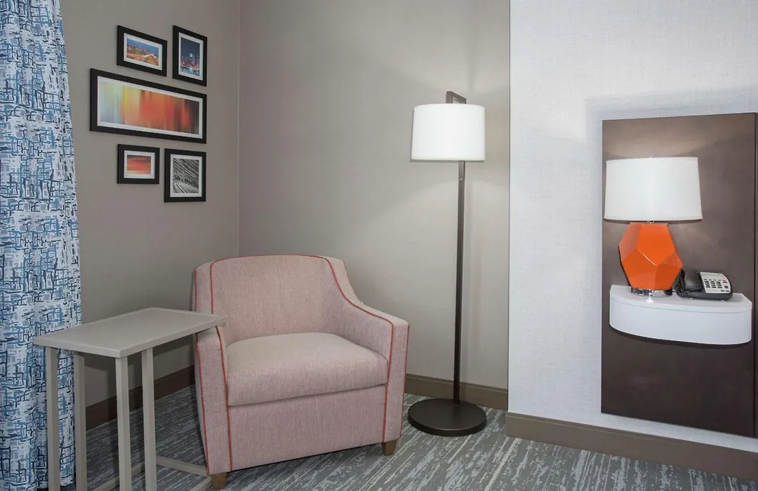 Hampton Inn & Suites Denver-Downtown-1