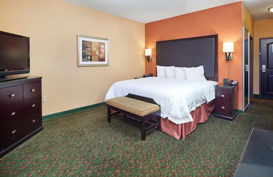 Hampton Inn & Suites Waco-South-1