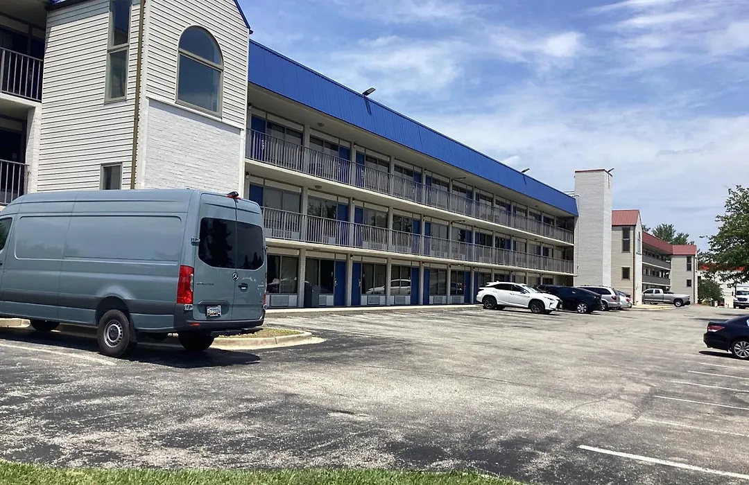 Days-Inn By Wyndham Baltimore Northwest-1